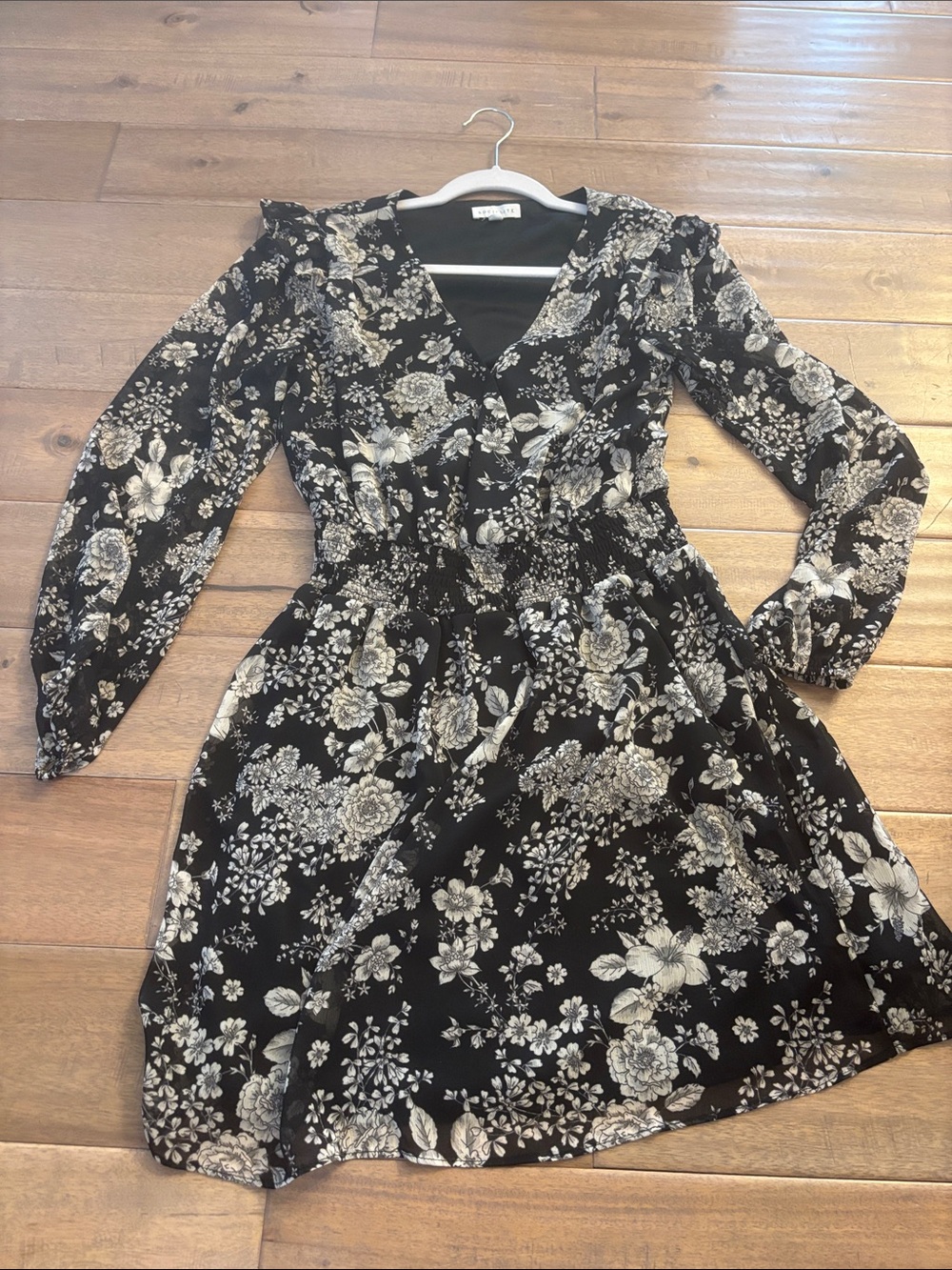 Socialite Black Floral V-Neck Long Sleeve Dress